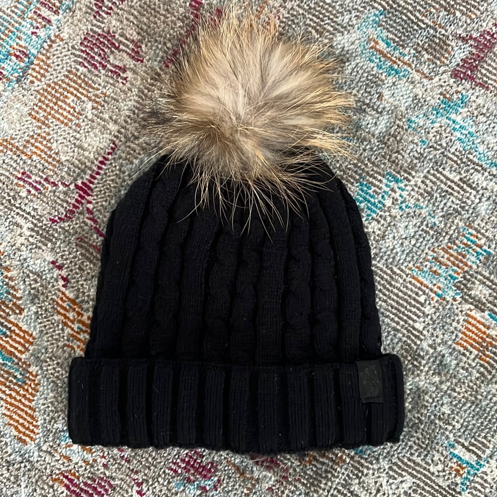 Cable Knit Fleece-Lined Beanie